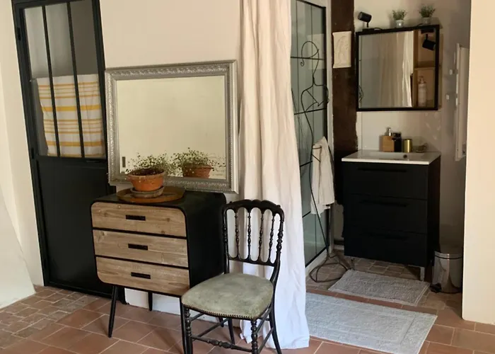 Maison De Charme Bed & Breakfast *